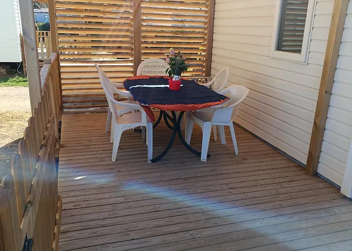 Mobil Home Lucky Climatise Camping Novela Port La Nouvelle